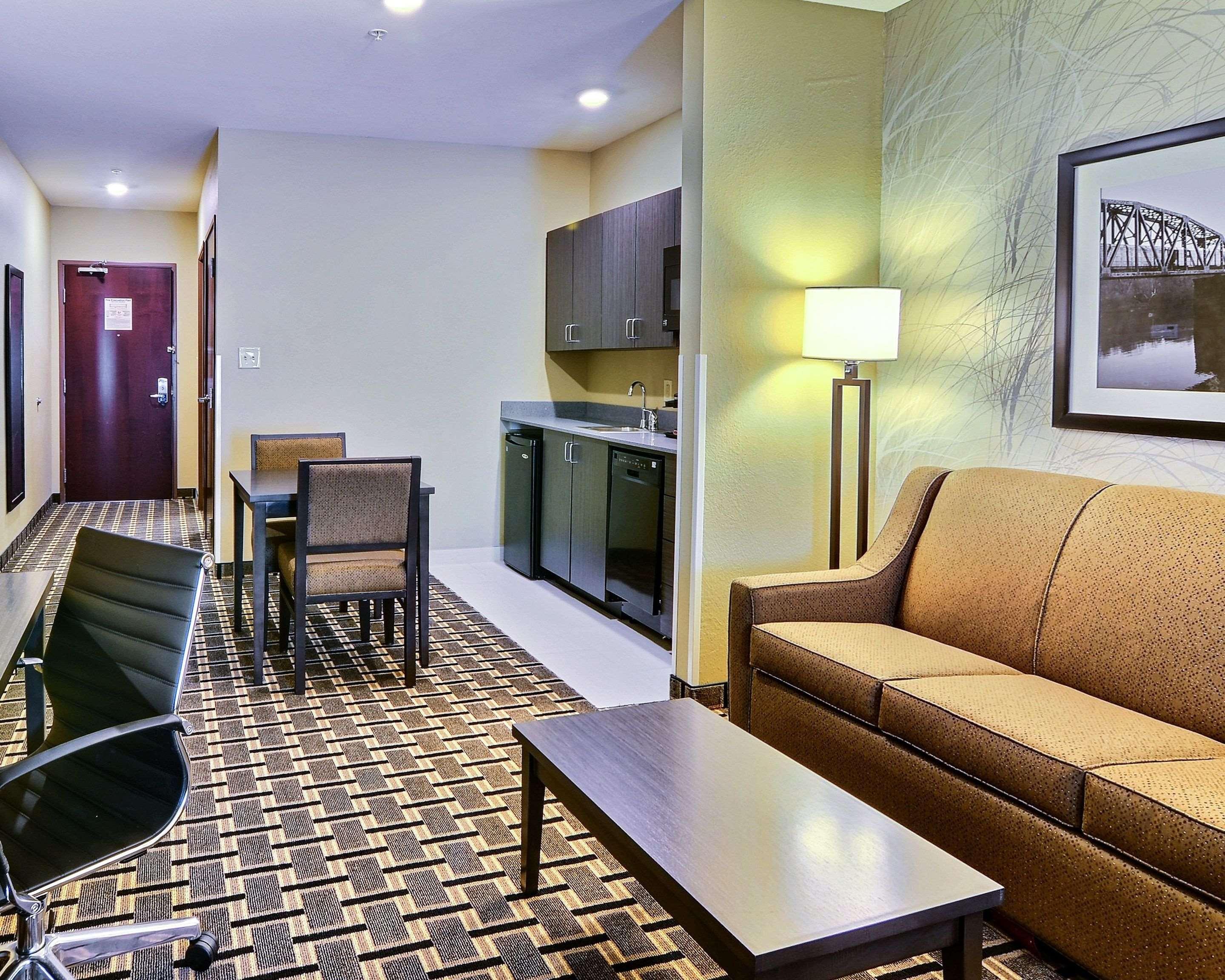 Comfort Suites Uniontown Exterior foto